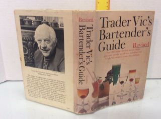 Vintage 1972 Trader Vic’s Bartender’s Guide Over 1000 Recipes Hc/dj In Mylar