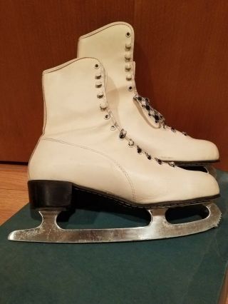 Vintage Womens Figure Skates Canadian Ace Canadian Blades Size 8 Orig Box1960s