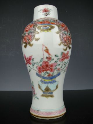 Very Fine Chinese Porcelain Fencai Vase - Flowers - 18th C.