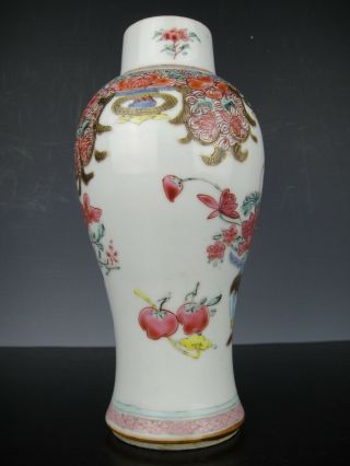 Very Fine Chinese Porcelain Fencai Vase - Flowers - 18th C. 2