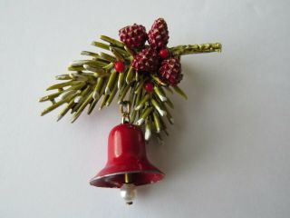 Vintage Jewelry Signed Art Christmas Red Green Enamel Pine Cone Bell Brooch Pin