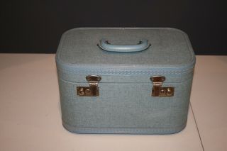 Vintage Robin Egg Blue Tweed Train Case Make - Up Suitcase