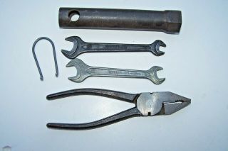 Vintage 19 Mm Lug Nut Socket Wrench Pliers Wrenches 914 Porsche Tool Kit Roll