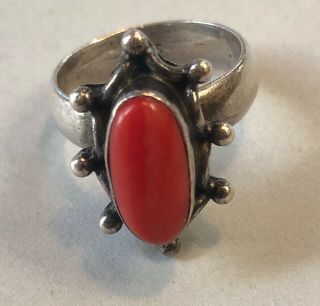 Vintage Old Pawn Native American Sterling Silver Red Coral Ring Size 7.  5