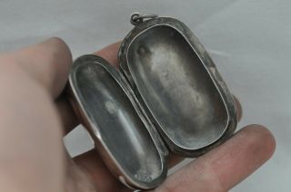 Lovely Rare Vintage Continental Sterling Silver Snuff Or Pill Box Smooth Pattern 2