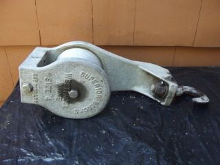 Vintage Pulley 4 In Lobster Pulley Block W/ Hook 2000 Pound Capacity Aluminum