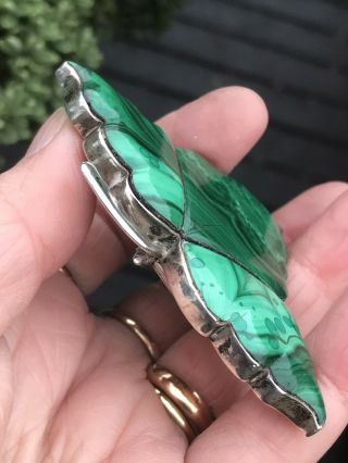 UNUSUAL LARGE ANTIQUE HEAVY STERLING SILVER MALACHITE IVY LEAF BROOCH/PIN A/F 3