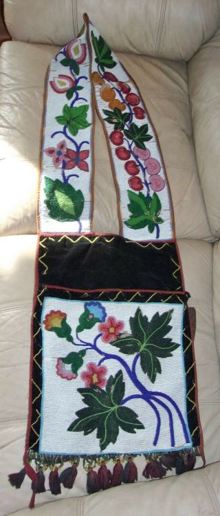 Vintage Antique Beaded Bandolier Bag Floral Ojibwe Great Lakes Native American