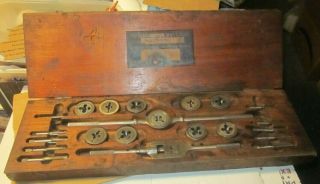 Bay State Antique Tap And & Die Set Screw Plate Wood Box Mansfield 66 - A Nc&nf