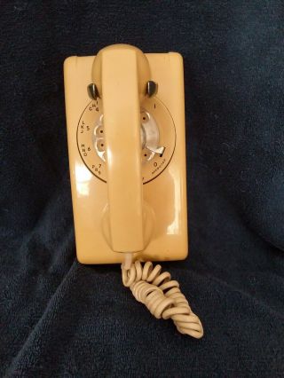 Vintage Stromberg Carlson Rotary Wall Phone Beige/butterscotch Date Oct 1978