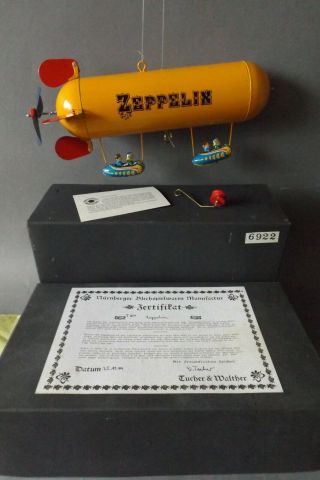 Vintage Tucher & Walther Tin Toy Zeppelin Blimp T - 101