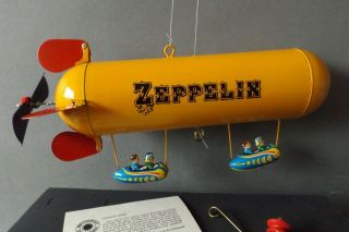 Vintage Tucher & Walther Tin Toy Zeppelin Blimp T - 101 2