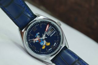 Vintage Citizen Donald Duck Day Date 21 Jewels Automatic Men ' s Wrist Watch 3