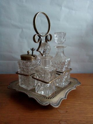 Vintage Antique? Glass And Silver Plate Epns Cruet Set