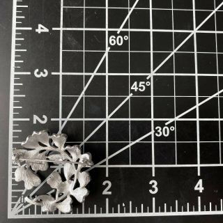 Signed CROWN TRIFARI Vintage Silver Tone Leaf Flower Brooch Pin 308 2