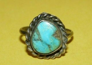 Vintage Old Pawn Native American Navajo Sterling Silver Turquoise Ring Size 5