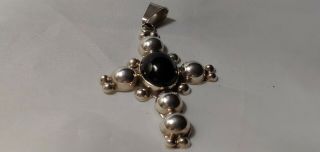 Elegant Vintage Signed MEXICO Sterling Silver Black Onyx Crucifix Cross Pendant 2
