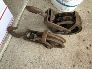 Old CHAIN HOIST Double Pulley 2000 lb.  VINTAGE 2