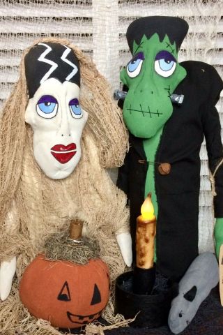 Primitive Frankenstein Doll And Bride Halloween Shelf Sitters With Pumpkin Rat