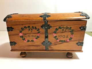 Very Rare VINTAGE Wooden DOLL TRUNK TREASURE CHEST from 1920 ' s Antique Wood Toy 3