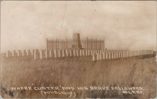 (mt76) Vintage Postcard,  Rppc,  Custer And Men Graveyard,  Montana