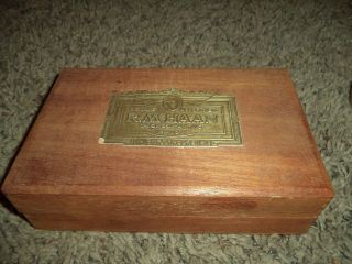 Antique Vintage Dovetailed Wood Wooden R.  M.  Haan York Chocolate Box Crate 1