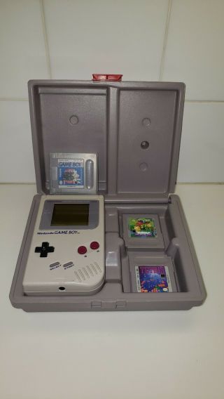 Vintage Nintendo Game Boy,  Nuby Hard Case,  3 Games