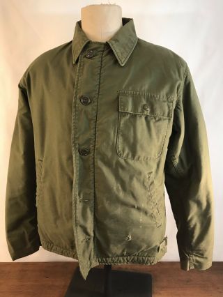 Vintage Usn Us Navy A - 2 Vietnam Era Cold Weather Deck Jacket Size Medium (nc18)