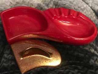 Vtg Ceramic Retro Art Deco Red 13.  5”cigar Ashtray Made In Usa Gold Speckle Cover