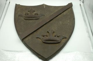 LARGE MAHOGANY ANTIQUE CARVED WOODEN ARMORIAL / HERALDIC SHIELDS 19THC 2