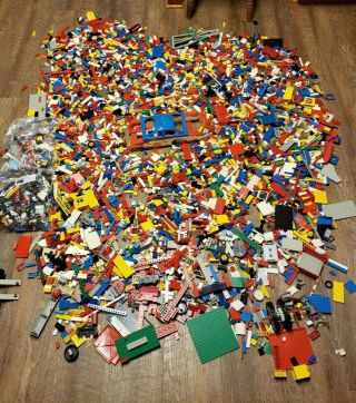 Lego 25 Lbs Pounds Of Lego Bulk Mixed Legos Including Vintage Car