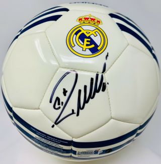 Real Madrid Cristiano Ronaldo Signed Adidas Soccer Ball Beckett Bas Witnessed