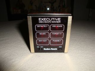 Vintage Radio Shack: Executive Decision Maker In Vg W/battery