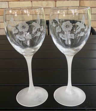 Vintage Pair (2) Avon 24 Lead Crystal Hummingbird Wine Glasses Frosted Stem