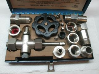 Vintage Mueller Brass Co.  Streamline Charging And Purging Valve Kit