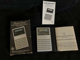 1979 Vintage Texas Instruments Ti Data Card Pocket Calculator W/ Manuals & Box
