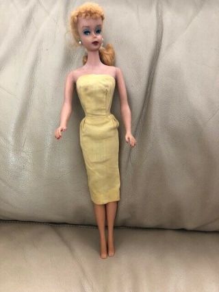 Vintage Blond 4 Ponytail Barbie Doll With Outfits And Case.