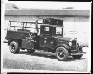 1928 White Truck Press Photo 0129 - Cities Service