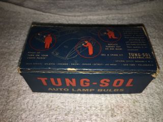 Vintage Tung Sol Full Box 1064 10 Ct Incredible.  Also