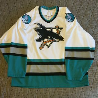 1991 - 98 San Jose Sharks Vintage White Ccm Nhl Hockey Jersey Sz L