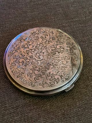 Vintage.  950 Sterling Silver Etched Round Compact with Monogram 3