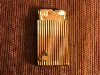 Vintage Japan Lighter With Built In Music Box - Gold Tone Smoking