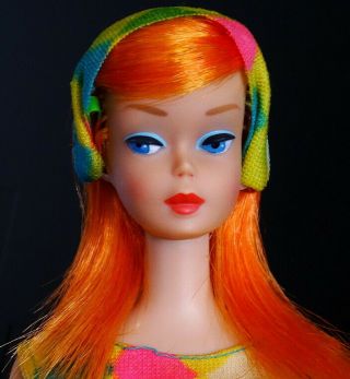 Vhtf Vintage Scarlet Flame High Color Color Magic Barbie Doll Stunning