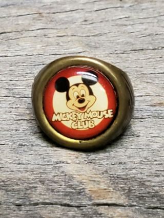 Vintage 60s Mickey Mouse Club Gumball Ring - Disney - Goldtone Adjust.  Sz.  5 - 9 (584m)