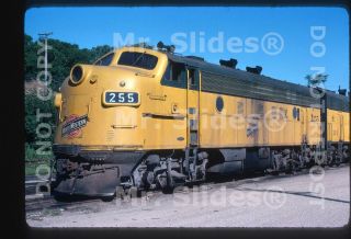 Slide C&nw Ry.  Chicago & North Western F7a 255 South St.  Paul Mn 1974