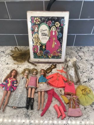 Vtg 1970 Topper Toys Dawn And Her Friends Doll Case 4 Dolls,  Clothes,  Shoes,  Case