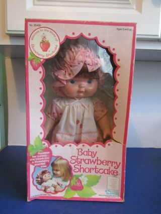 1982 Kenner Baby Strawberry Shortcake Doll Blow Kiss Vintage No 26400 Mib