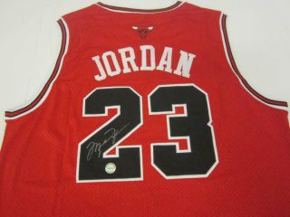 Michael Jordan Chicago Bulls Signed Autographed Jersey