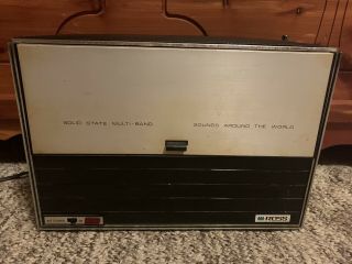Vintage Ross Solid State World Master Multi - Band Portable Radio Model 2311
