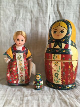 Rare Madame Alexander Russian Nesting Doll 8 " And Mini Nesting Doll 24150